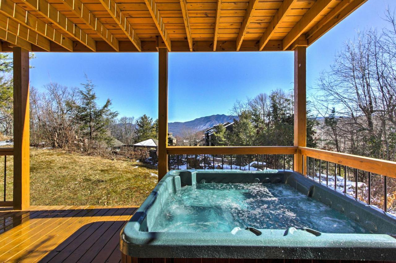 Mint Manor Gatlinburg Home With Hot Tub And Sauna! Exteriör bild